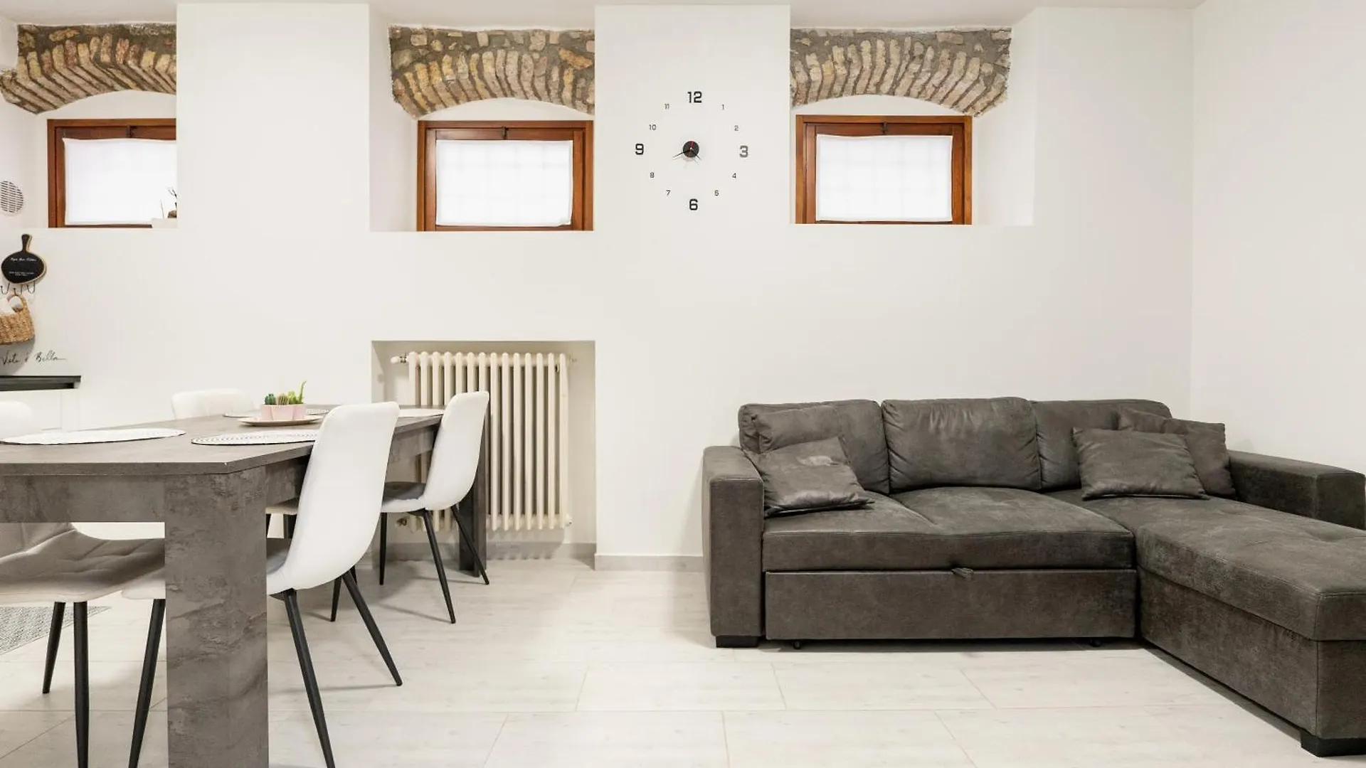 C-Apartment Lake Garda Salo Italy